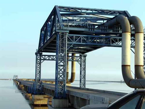 天津港30万吨级原油码头工程